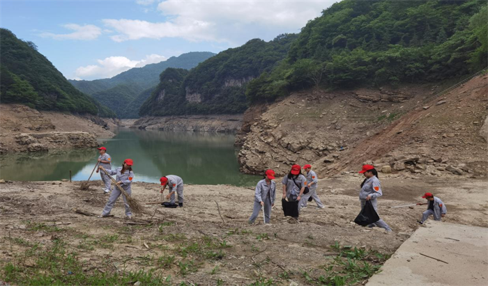 7.“共建清洁美丽世界——净水鸟在行动”世界环境日主题志愿服务活动.png