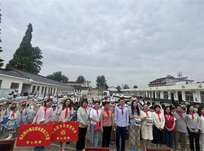 图片2.png 图片2.png